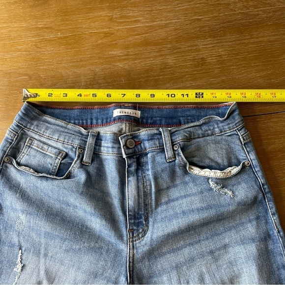 TheMogan Frankie Low Rise Girlfriend Distressed Light Wash Denim Jeans Size 11 - Picture 5 of 10